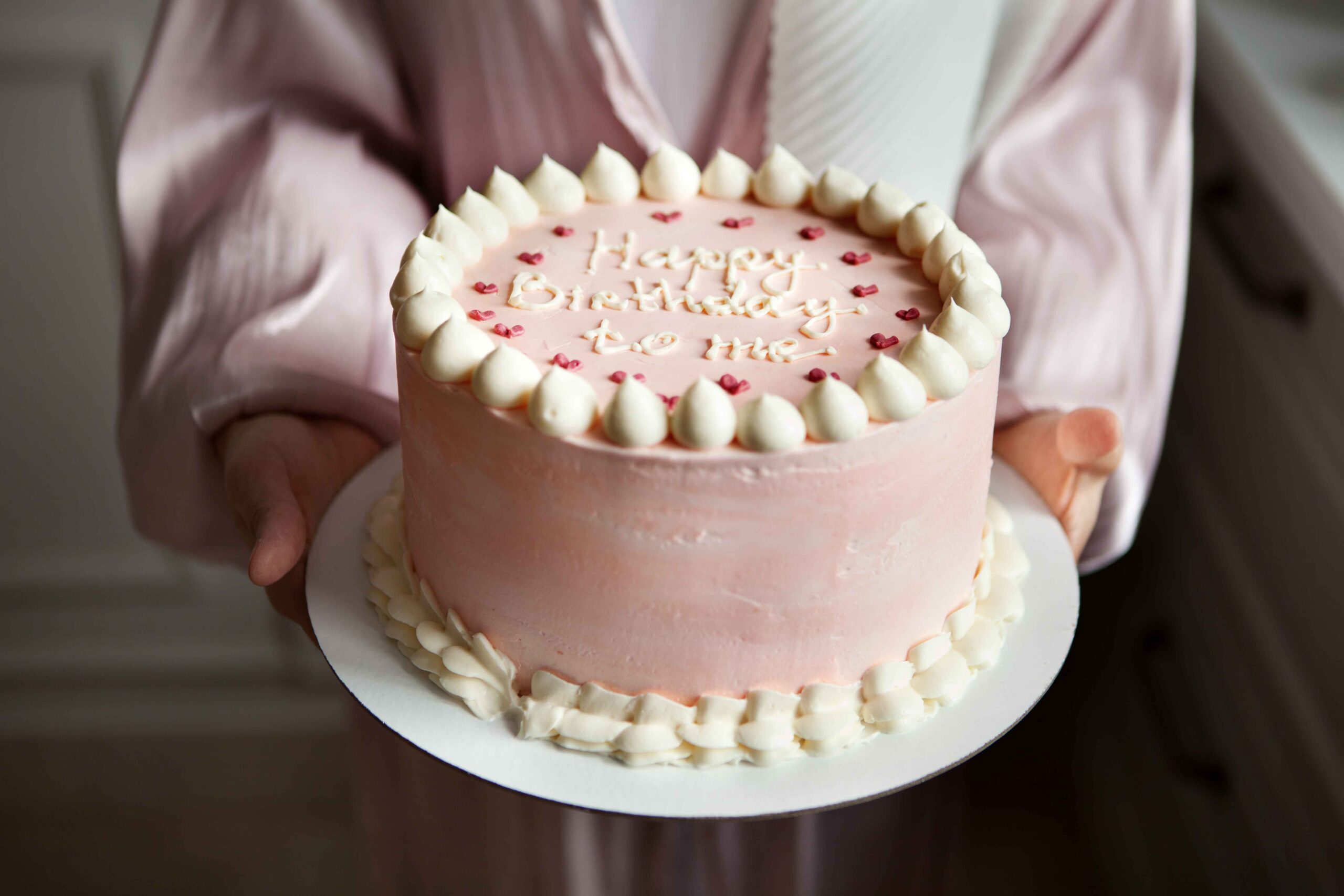 Choosing Birthday Cakes for Adults That Look Elegant, Not Overdone