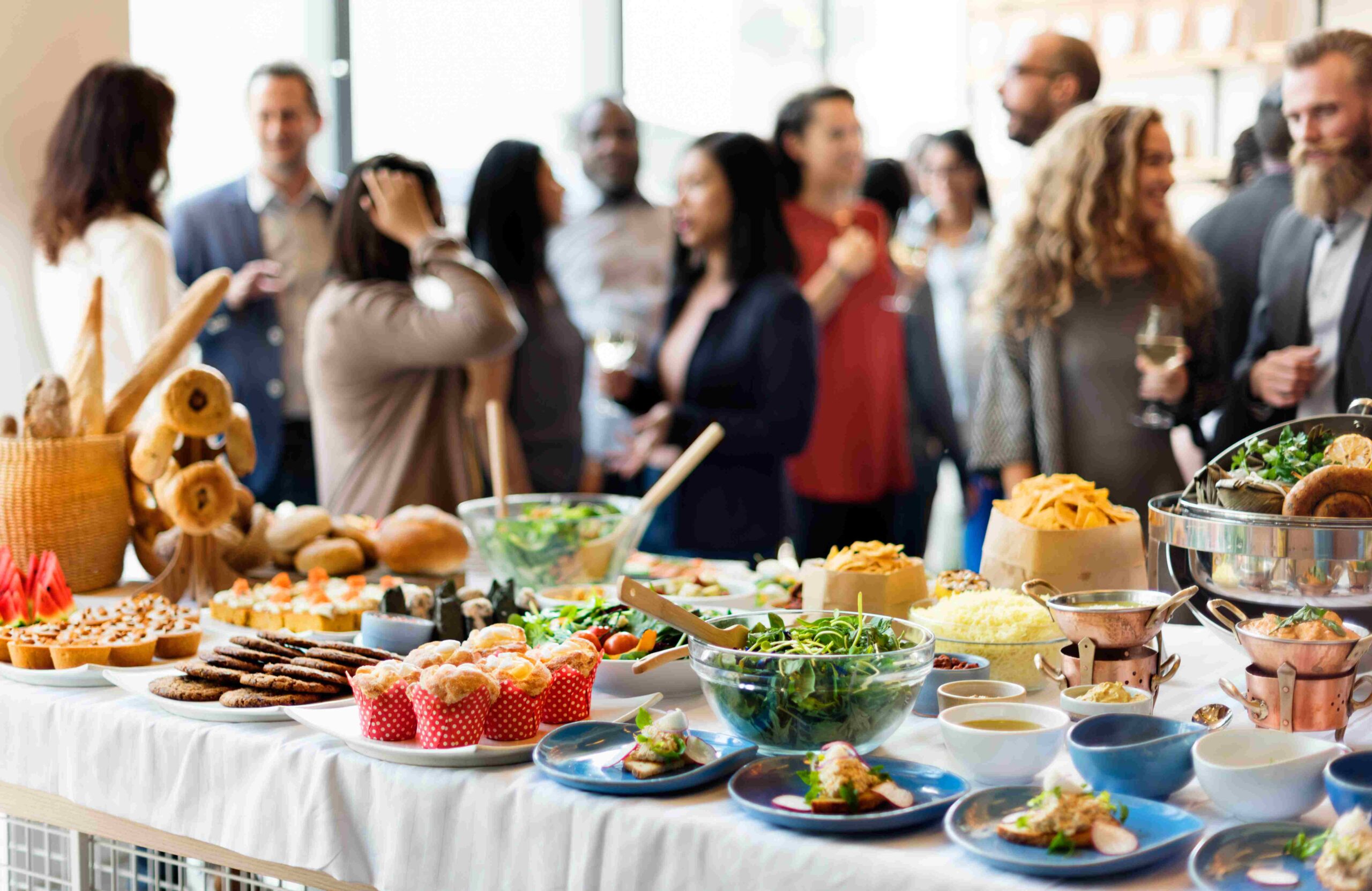 6 Benefits Of Choosing Friday Business Lunch Dubai For Networking